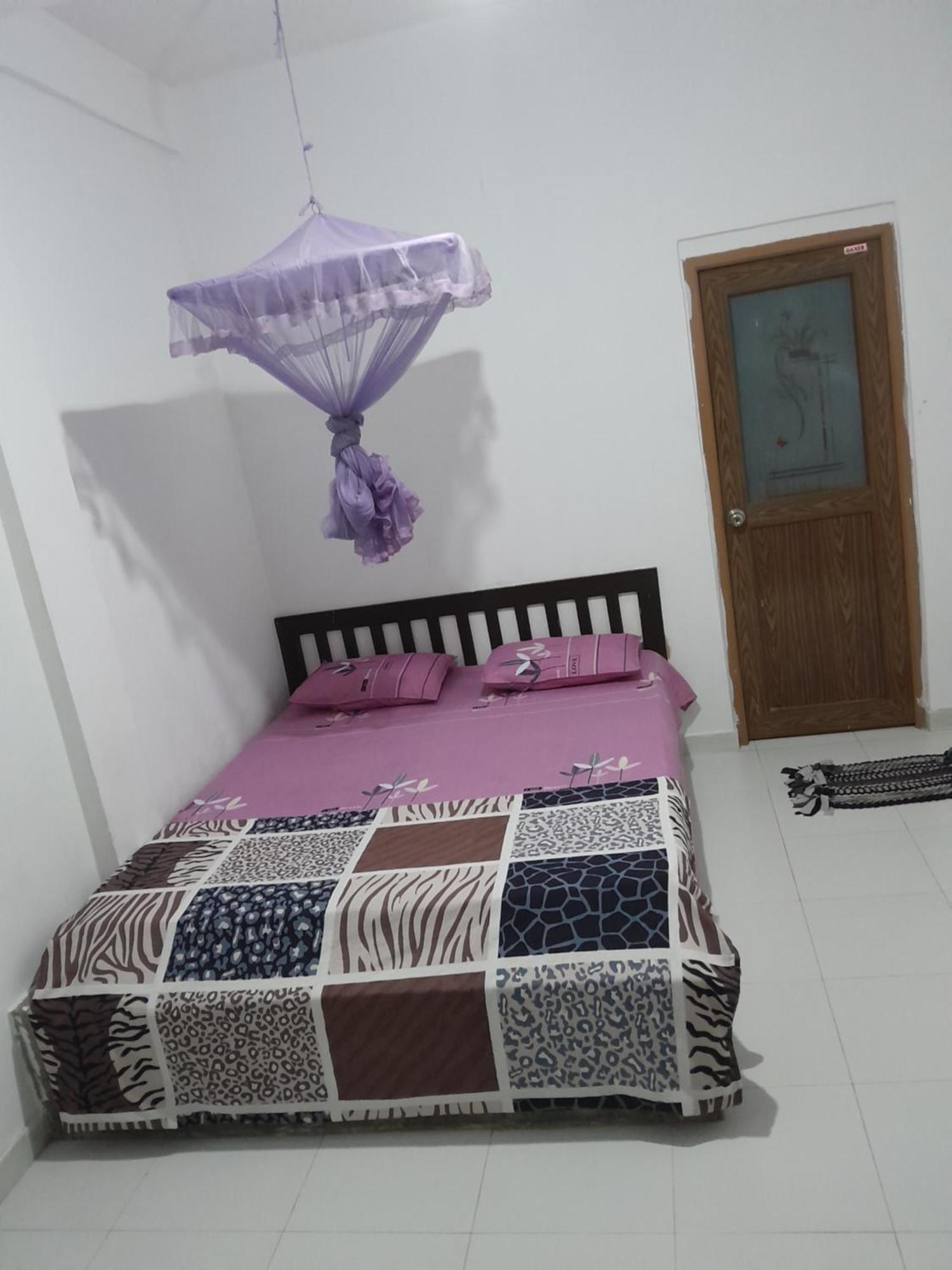 Villa 64 Katunayaka Екстериор снимка