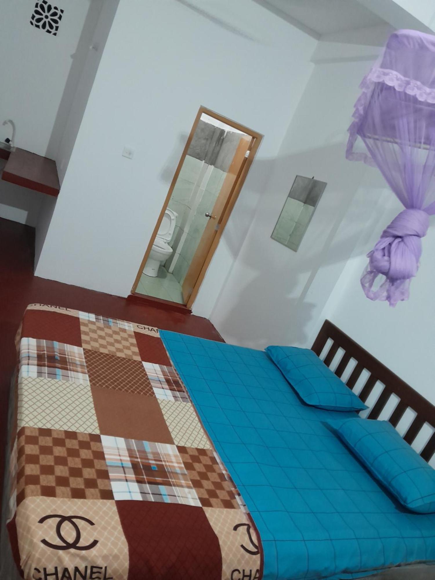 Villa 64 Katunayaka Екстериор снимка